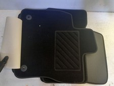 TAPIS DE SOL VOLKSWAGEN TOURAN 3 5QB061404WGK