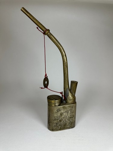 Ancienne pipe eau chinoise - eau,