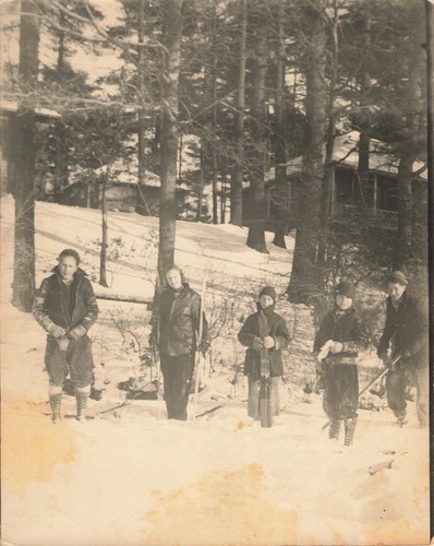 1931 candid ski - ski, 8x10