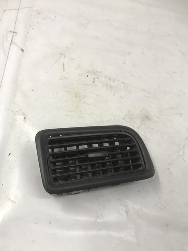 Bouche aération avant - bouche, d’aération