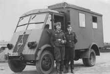 RENAULT AHS atelier Wehrmacht