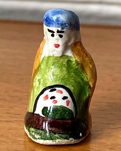 Très belle fève - belle, ancienne