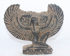 Statue ailée pharaonique fait