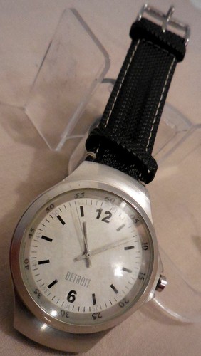 Elegante montre detroit mixte - montre,
