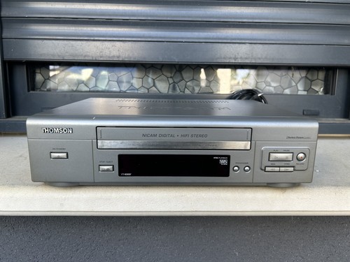 Magnétoscope vhs nicam - vhs,