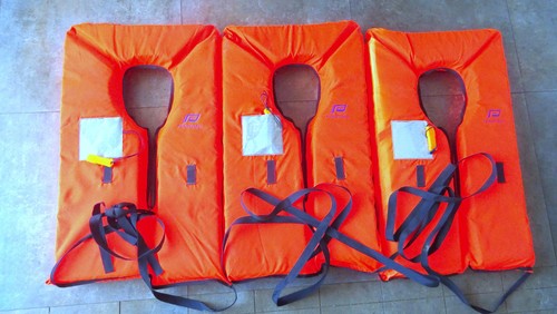 Lot gilets de sauvetage - 3,