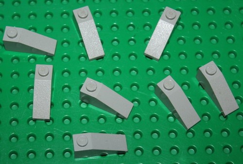 Lego oldgray slope brick - 8,