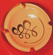 capsules de champagne   loriot michel   n°20e  (rose)  cote 1,50€