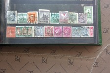 MONDE - lot de timbres