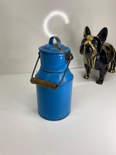 Pot à lait émaillé bleu