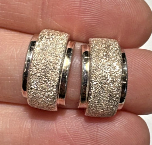 Boucle oreille huggie en - d'oreille,