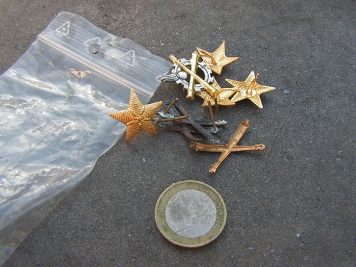 Lot petits insignes - ,
