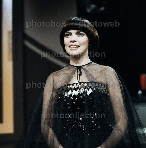 Mireille mathieu exclusive - *,