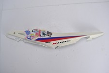 Carénage arrière droit HONDA