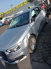 Calandre AUDI A3 3 SPORTBACK PHASE 2 Florettsilber (LZ7G/L5) 8V3853651AA3FZ