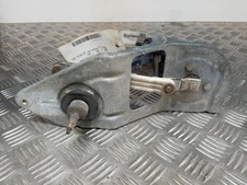 Moteur essuie glace avant