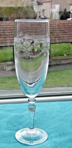 Champagne flutes crystal