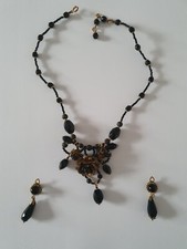 JOLIE COLLIER ANCIEN avec