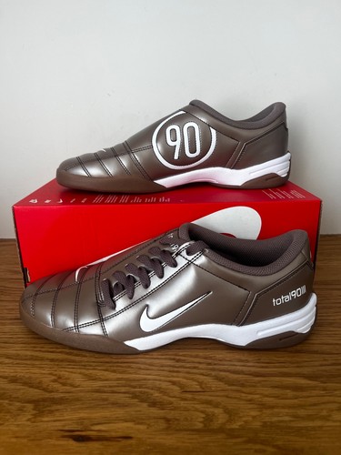 Baskets nike total - baskets,