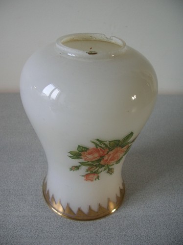 Ancien abat jour - , fleurs