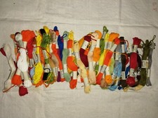 Lot de 60 écheveaux retors à broder DMC N° 4