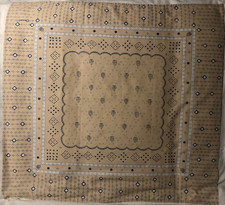 Foulard carré "Les Olivades"