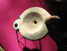 LAMPE A HUILE ROMAINE AVEC SOCLE EXPO