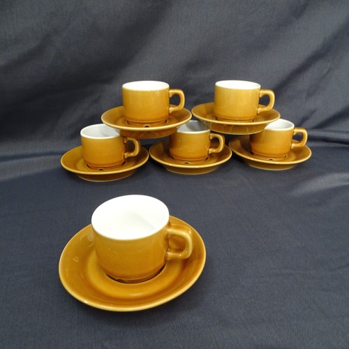 Tasses vintage soucoupes - tasses,