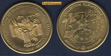 Chateau de Chateauneuf en Auxois Bourgogne France Médaille Souvenir 45 mm 39 Gr