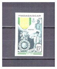 MADAGASCAR  N ° 321  a   