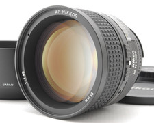 Top Mint Nikon Nikkor AF 85mm