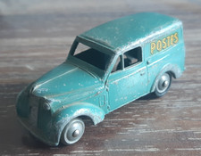 Véhicule Miniature Ancien Voiture CIJ Renault 300 KGS "Postes" - EN L'ETAT