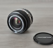 Objectif OLYMPUS 28mm 1:2,8 OM-SYSTEM ZUIKO AUTO-W très bon état