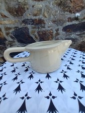 Ancien pot de chambre en faïence