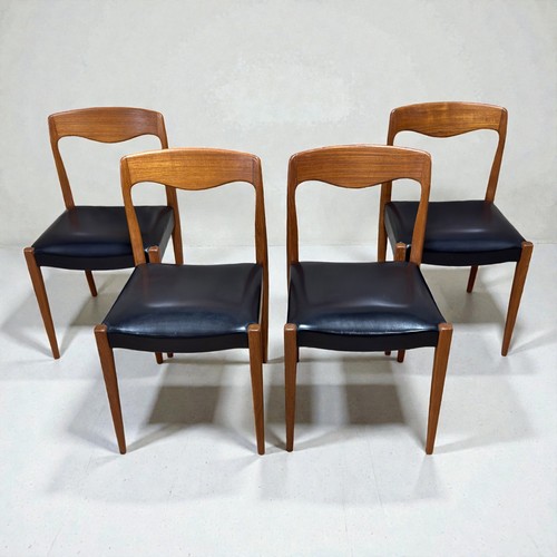 Lot chaises scandinaves - de,