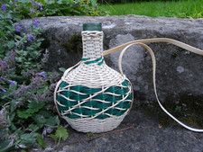 GOURDE VINTAGE EN VERRE -