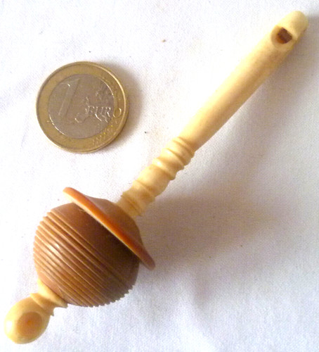 Ancien sifflet hochet - ancien,
