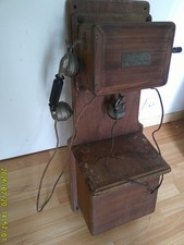 TELEPHONE MURAL ANCIEN MODELE