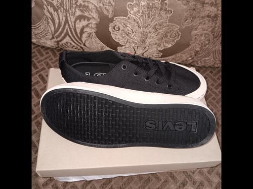 Basquets levi neuve taille - levi's,