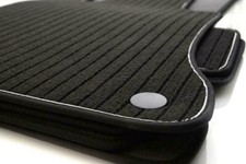 Set 4 Tapis Sol Mercedes Classe C W205 Forme Origine NOIR Moquette 2400g/m² LUXE