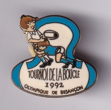 RARE PINS PIN'S .. SPORT RUGBY CLUB TEAM TOURNOI DE LA BOUCLE BESABCON 25 ~GC