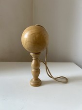 Bilboquet bois clair - en,