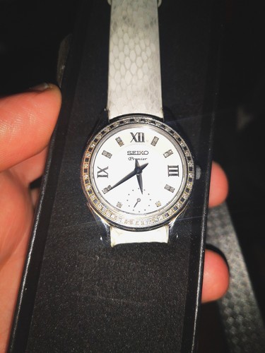 Montre femme seiko premier - montre,