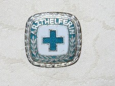 Broche " Arzthelferin"