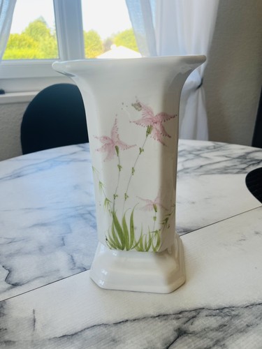 Très joli vase - , en