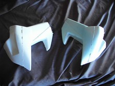 407) Carénage polyester écopes HONDA HORNET 600 (2007) brut