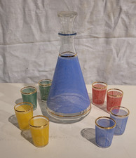 Service couleur à digestif,  à liqueur  vintage années 60 70   carafe + 8 verres