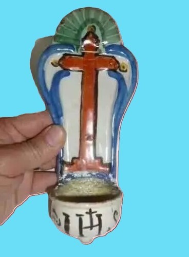 Joli benitier faience de - benitier, en