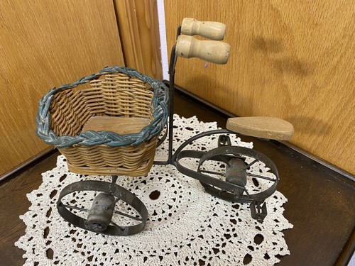 Vintage metal iron tricycle - vintage, metal/iron