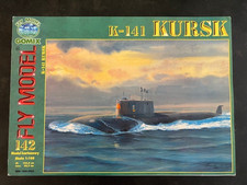 Maquette en carton - Sous-marin nucléaire russe K - 141  KURSK, 1:100